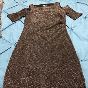 Vestido de brillo negro